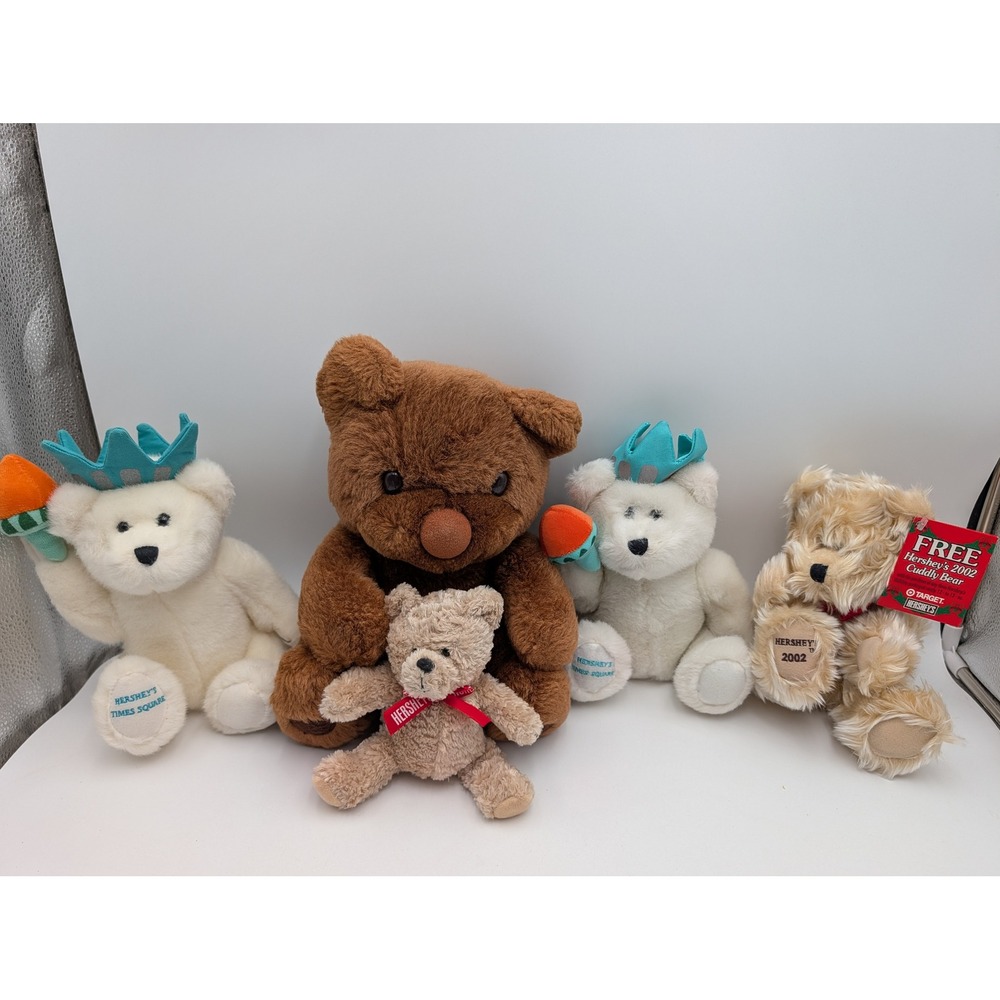 Hersheys Plush Bear Lot Statue of Liberty Times Square 2002 Kisses